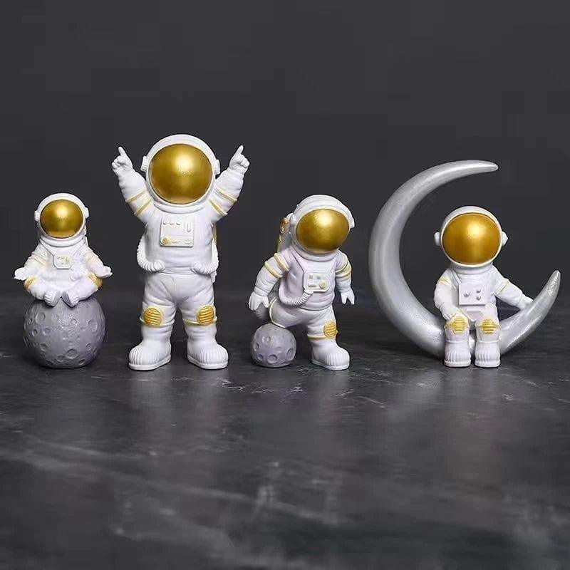 4 pcs Astronaut Figure Statue - JackedDeals