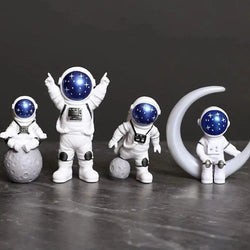 4 pcs Astronaut Figure Statue - JackedDeals