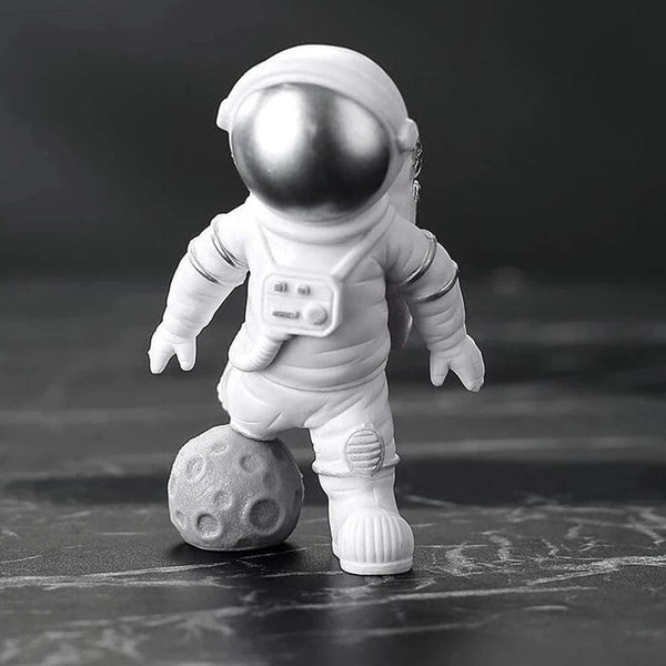 JackedDeals 4 pcs Astronaut Figure Statue